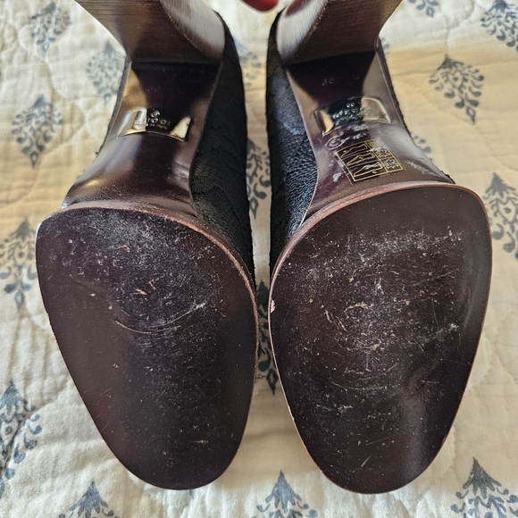 Gucci Black Lace Platform Heels Size 36 Italy Authentic RA Verified Designer - Picture 13 of 16